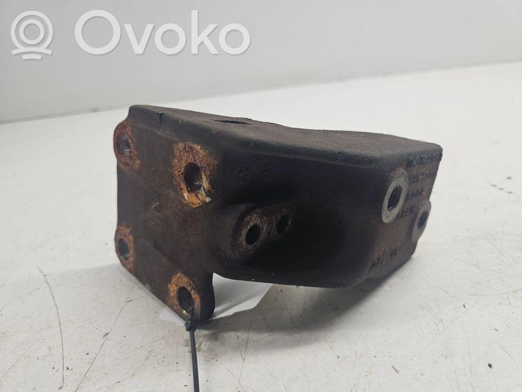 Ford Galaxy Gearbox mounting bracket 