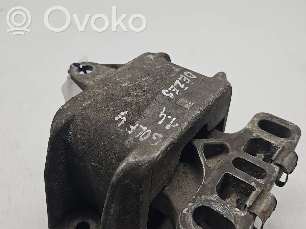 Volkswagen Golf IV Gearbox mount 