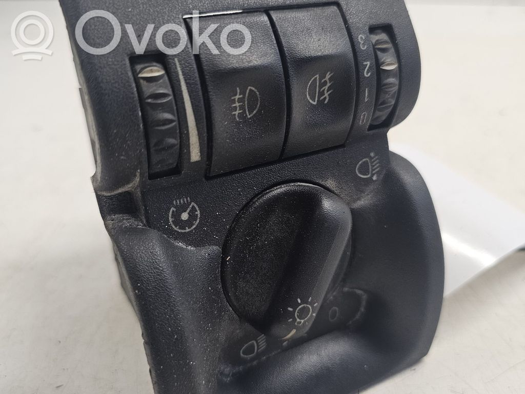 Opel Vectra B Light switch 