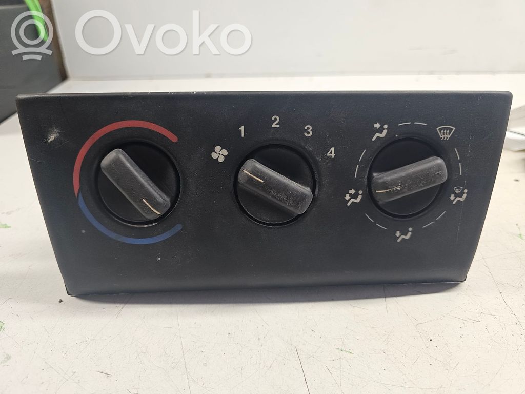 Opel Vectra B Climate control unit 