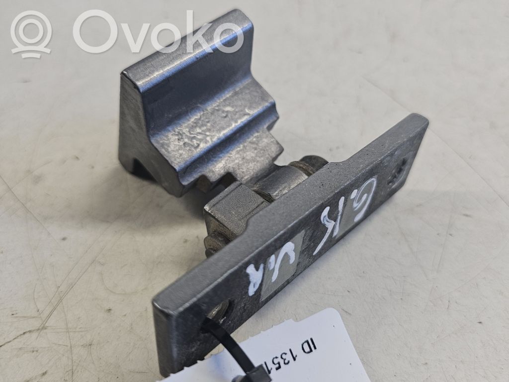 BMW 5 E60 E61 Rear door upper hinge 