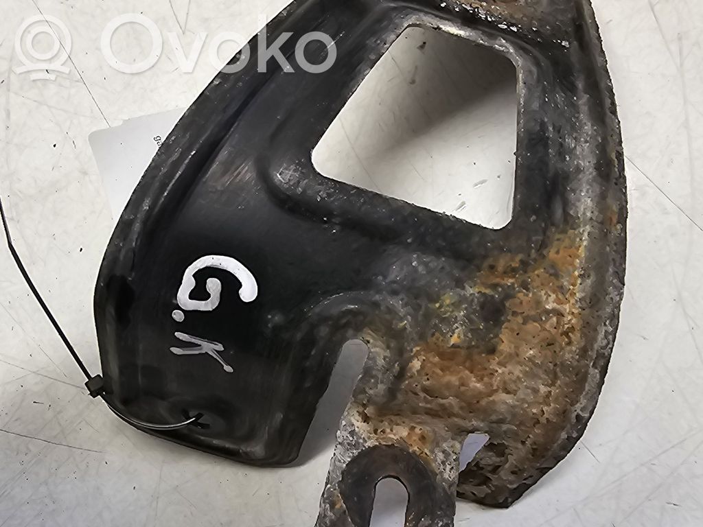 BMW 5 E60 E61 Aizmugurējā bufera montāžas kronšteins 