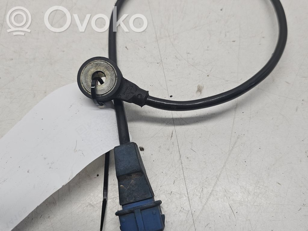 Audi A4 S4 B5 8D Klopfsensor 