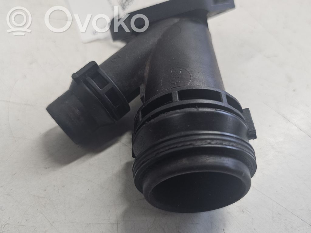 BMW 5 E60 E61 Engine coolant pipe/hose 