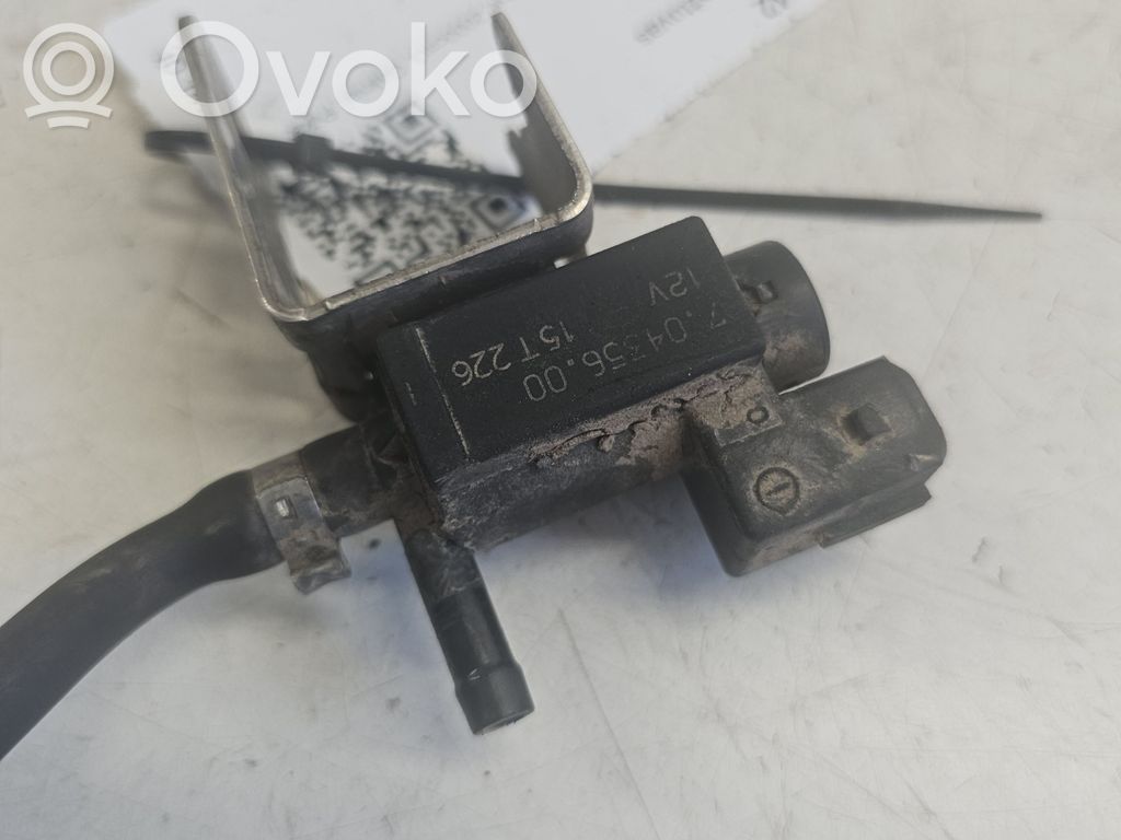 Jaguar XE Válvula de vacío 
