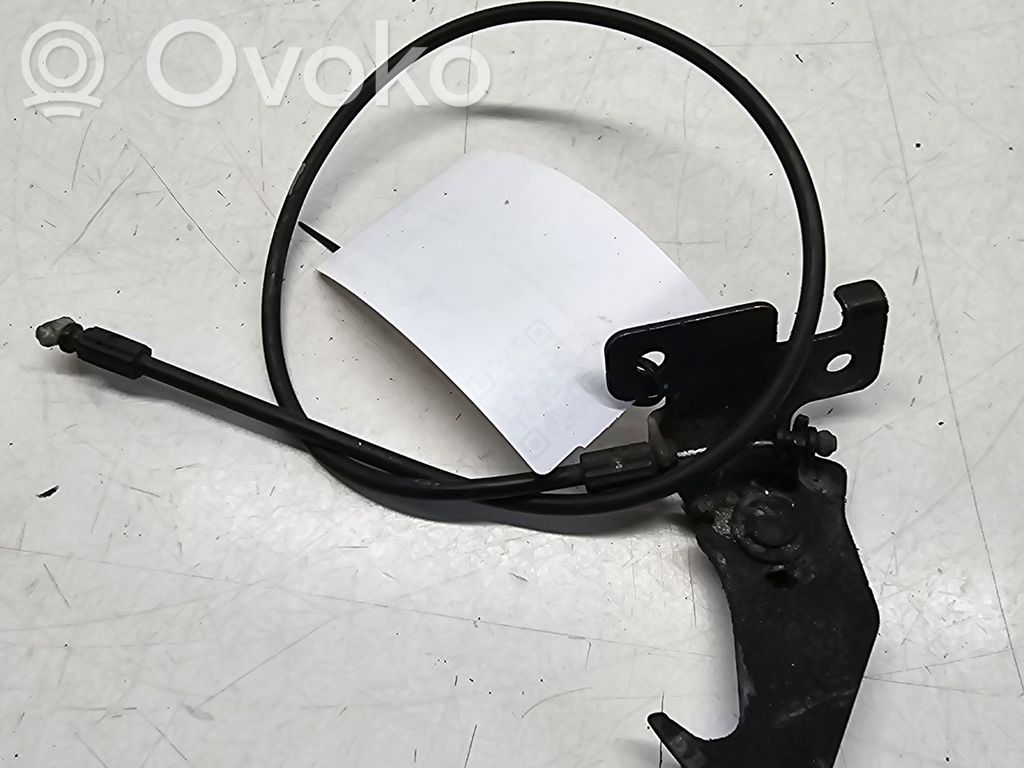 Jaguar XE Engine bonnet/hood lock/latch loop/hook 