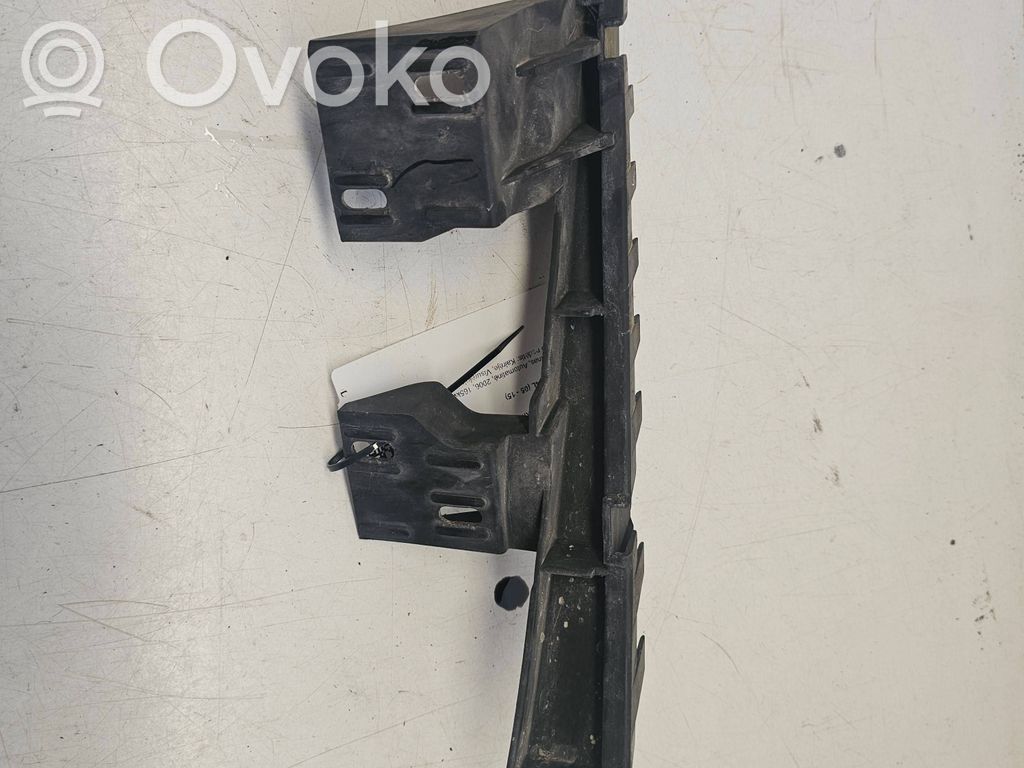Audi Q7 4L Front bumper mounting bracket 