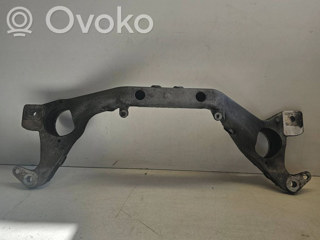 Audi Q7 4L Front subframe 