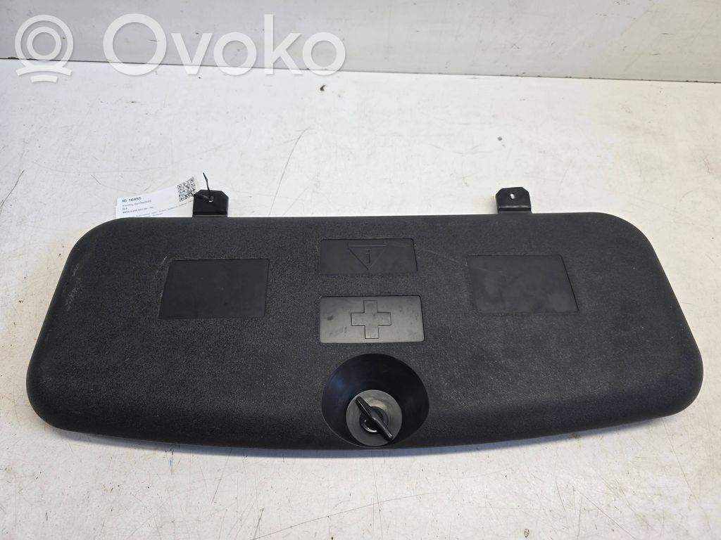 BMW 5 E60 E61 Tool box 