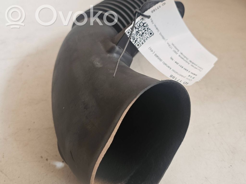 BMW 5 E60 E61 Ilmanoton kanavan osa 