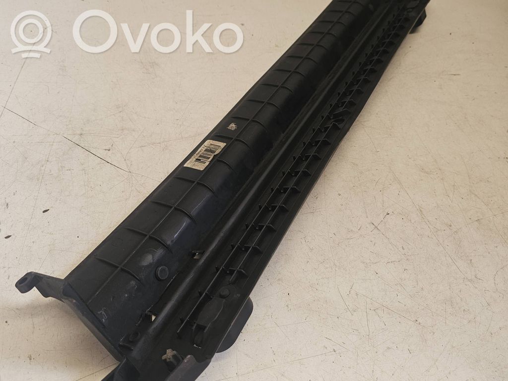BMW 5 E60 E61 Viršutinė dalis radiatorių panelės (televizoriaus) 