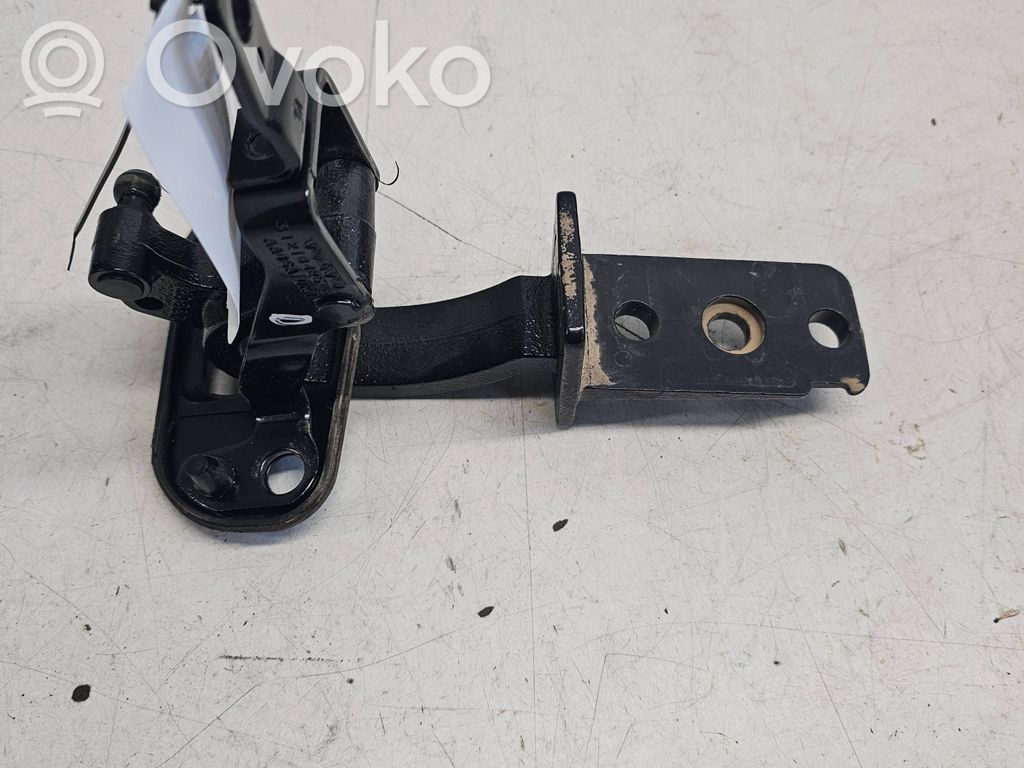 Volvo V70 Tailgate/trunk/boot hinge 