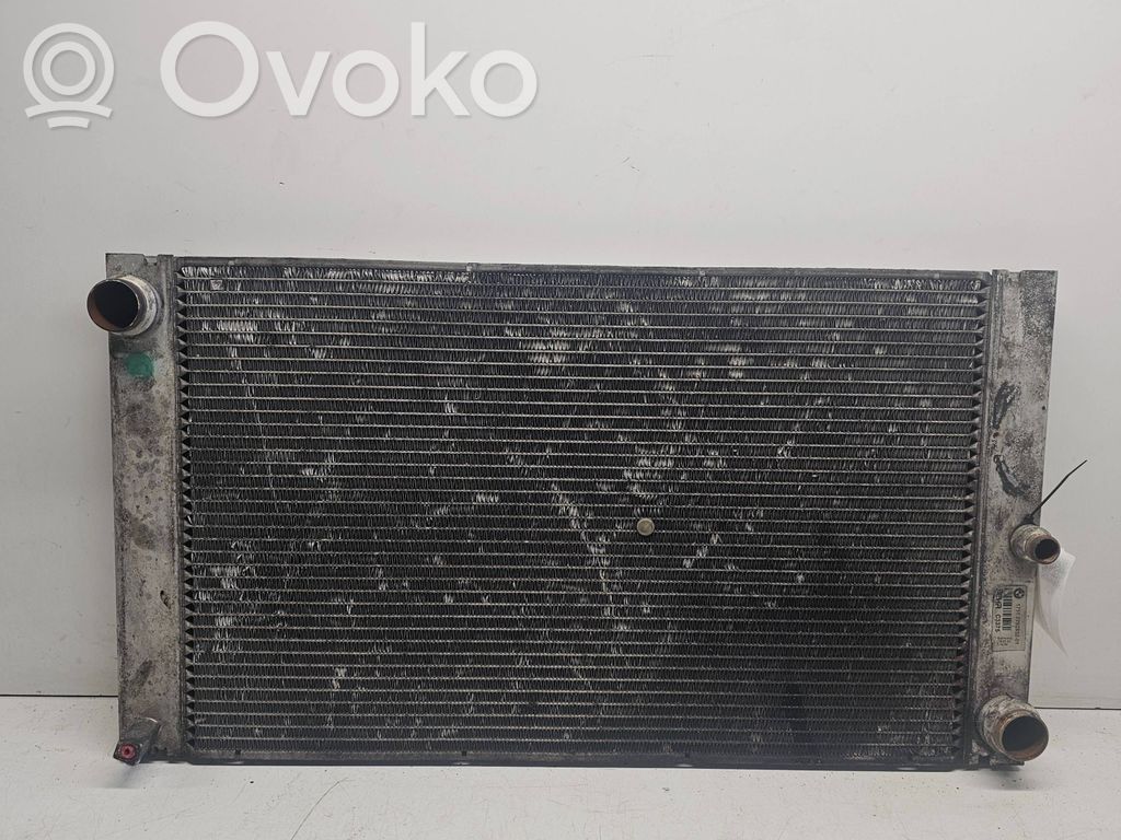 BMW 5 E60 E61 Dzesēšanas šķidruma radiators 