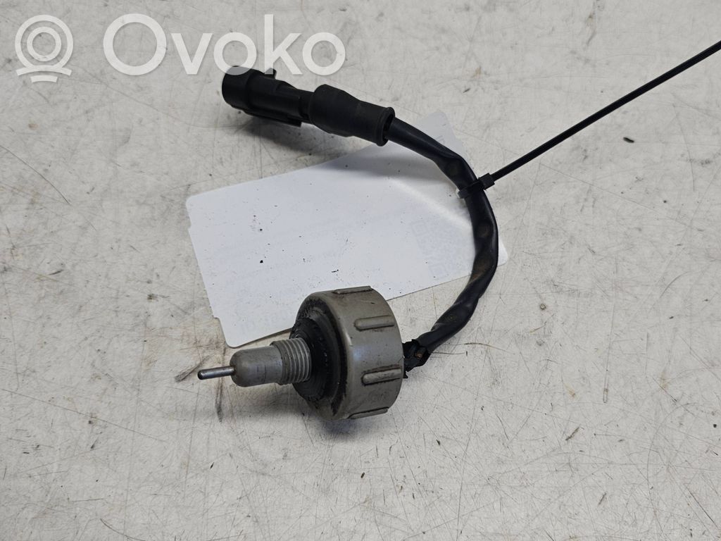 Sensor