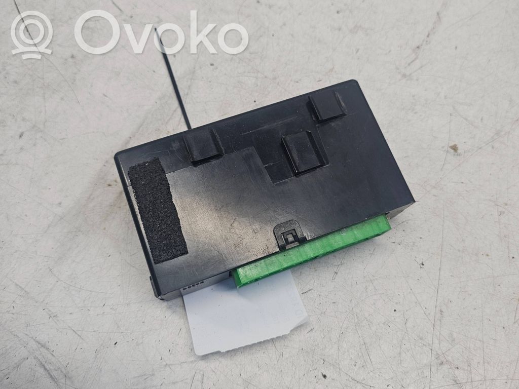 Volvo S40, V40 Boîtier module alarme 
