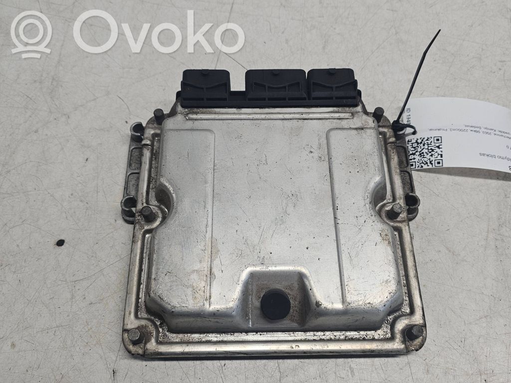 Peugeot 607 Engine control unit/module 