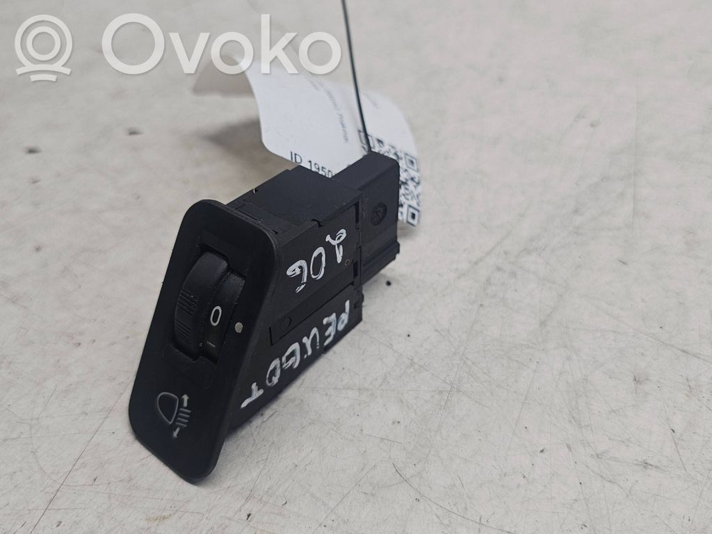Peugeot 206 Headlight level height control switch 