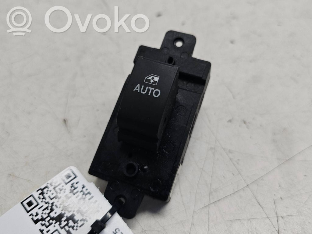 Opel Antara Electric window control switch 