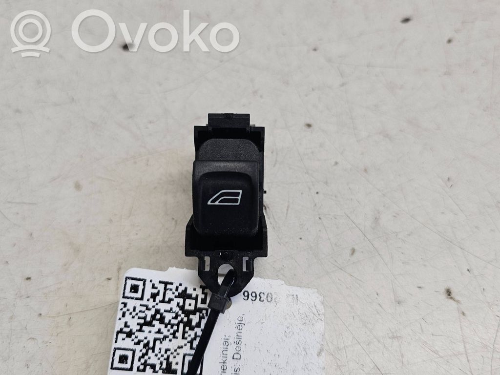 Volvo V70 Electric window control switch 
