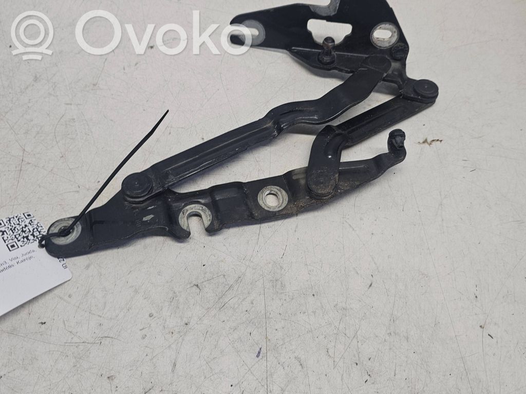 Audi A6 S6 C5 4B Tailgate/trunk/boot hinge 