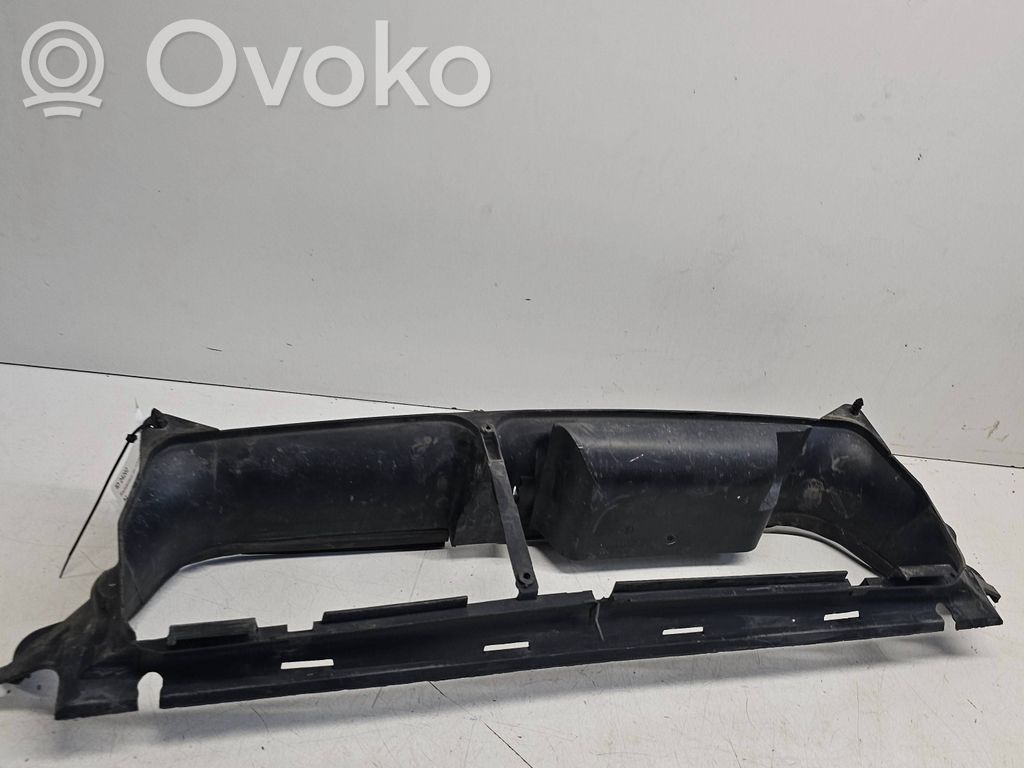 Volvo S80 Radiatoriaus oro nukreipėjas (-ai) 