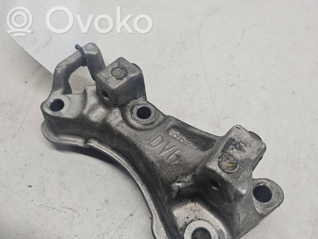Peugeot 3008 I Engine mounting bracket 