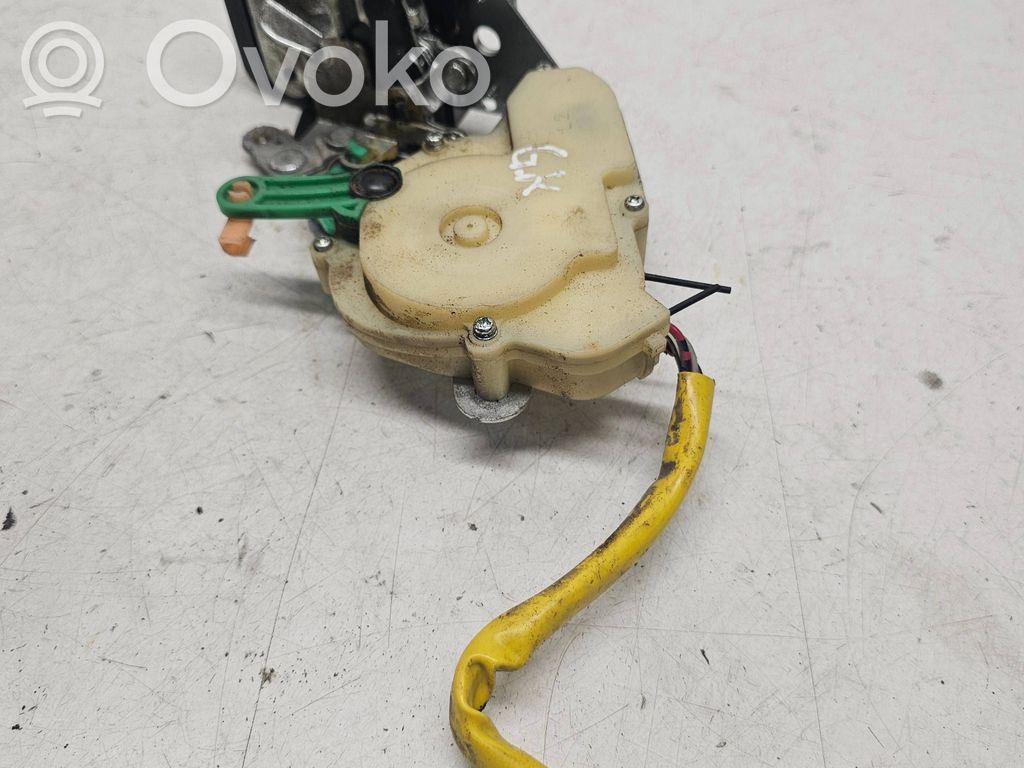 KIA Sorento Aizmugurē slēdzene 
