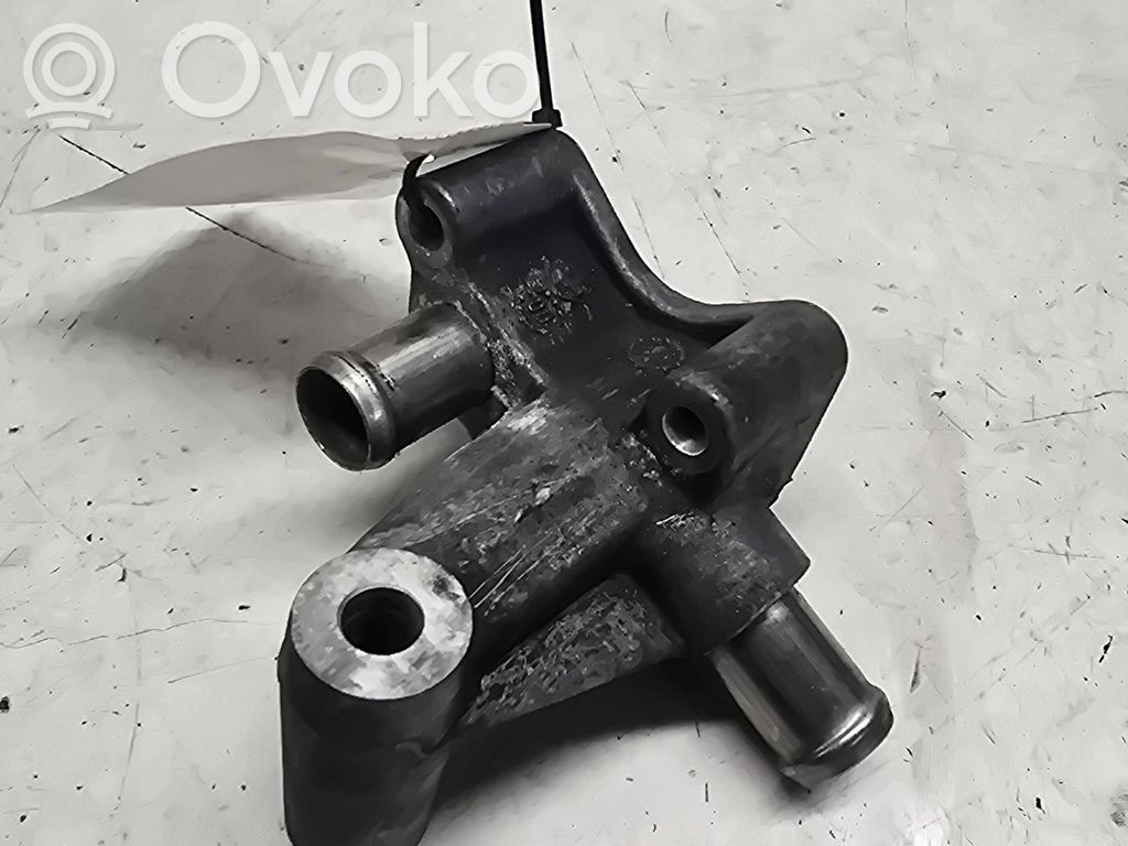 Opel Omega B2 Engine coolant pipe/hose 