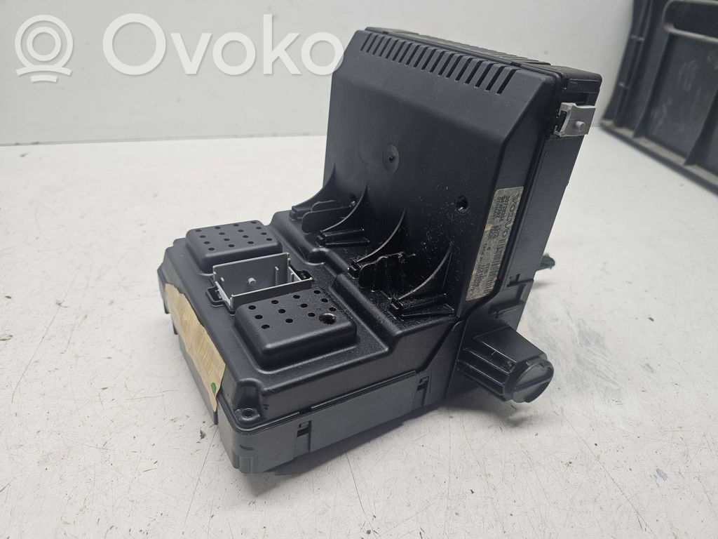 Volvo S60 Módulo de fusible 