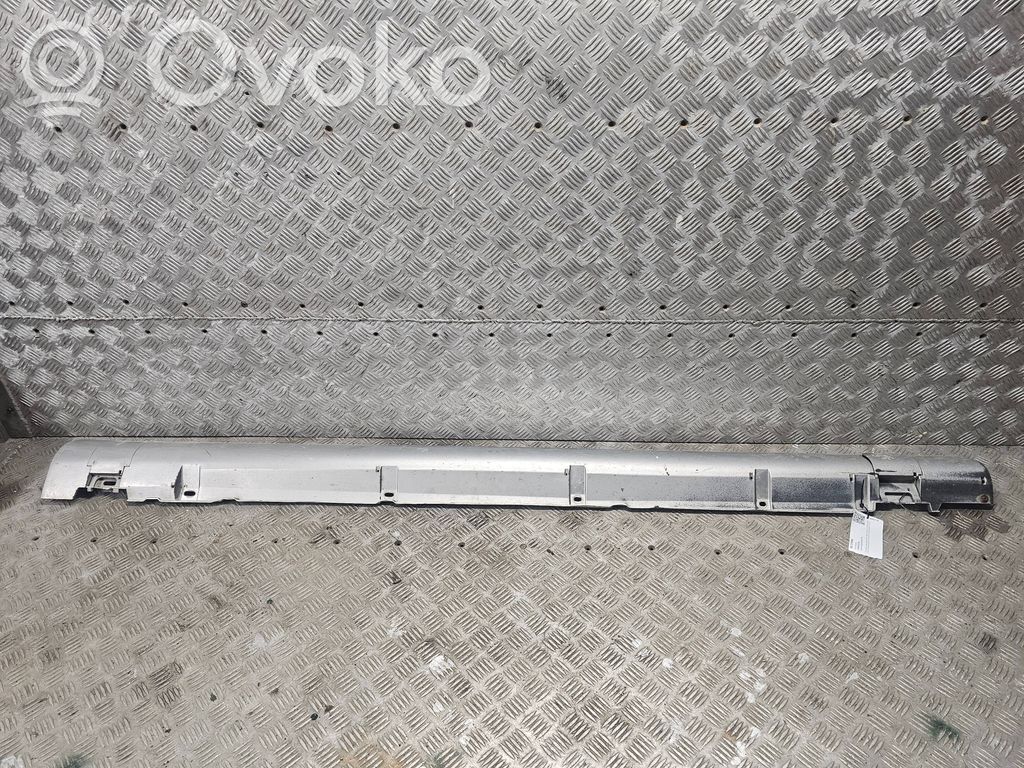Opel Omega B2 Slenkstis 