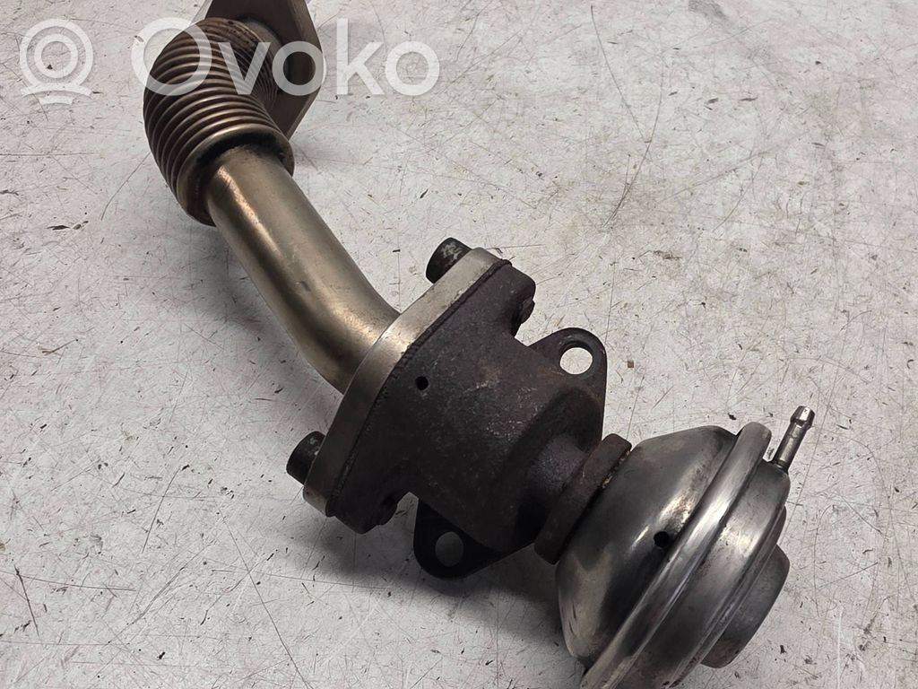 Audi A6 S6 C4 4A Válvula EGR 