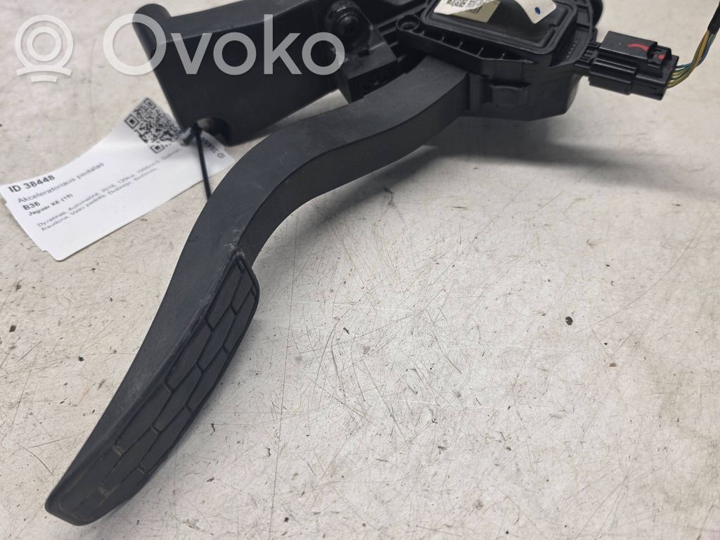 Jaguar XE Gaspedal 