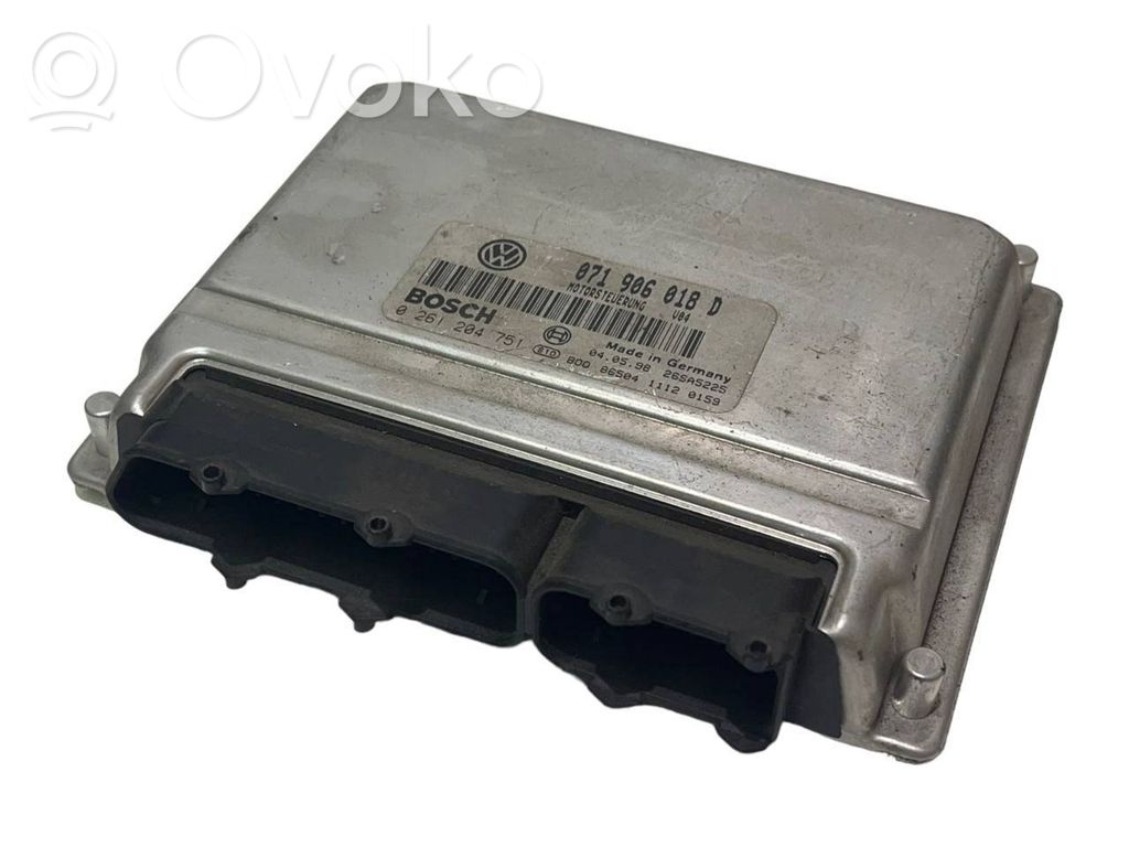 Volkswagen PASSAT B5 Engine control unit/module 