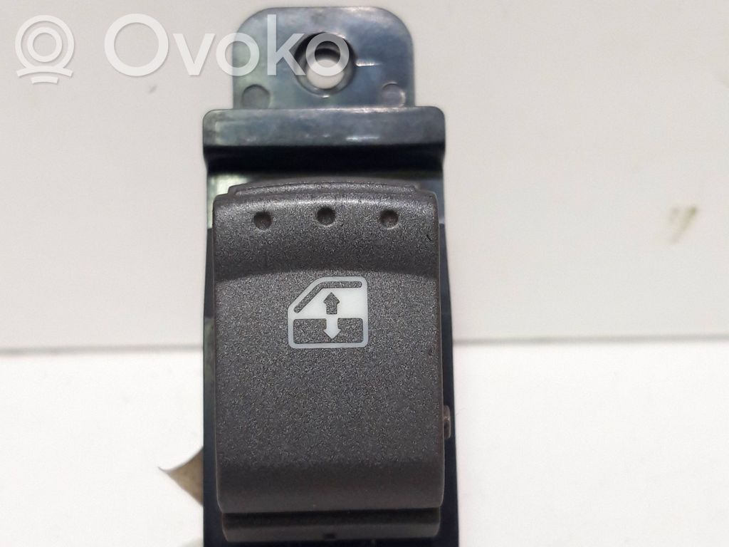 SsangYong Kyron Electric window control switch 