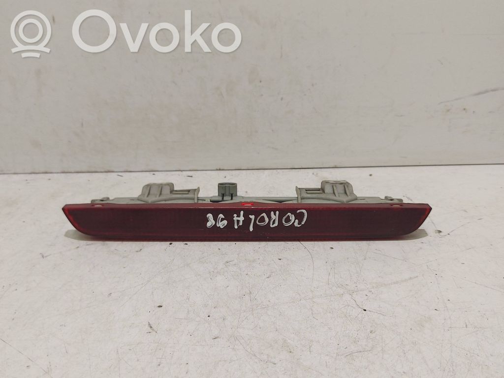Toyota Corolla E120 E130 Third/center stoplight 