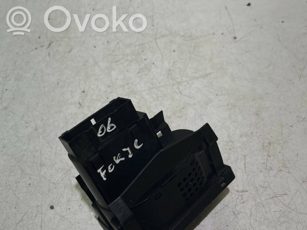 Ford Focus Other switches/knobs/shifts 