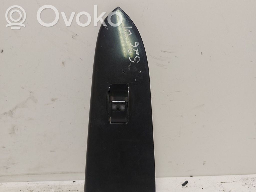Mazda 626 Electric window control switch 