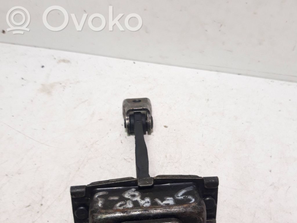 Ribotuvas priekinių durų atvėrimo