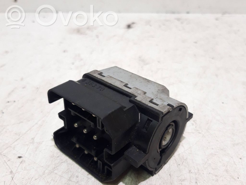 Ignition lock contact   8363706
