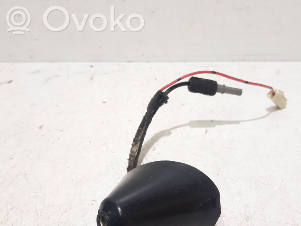 Mitsubishi Colt Antena radiowa 