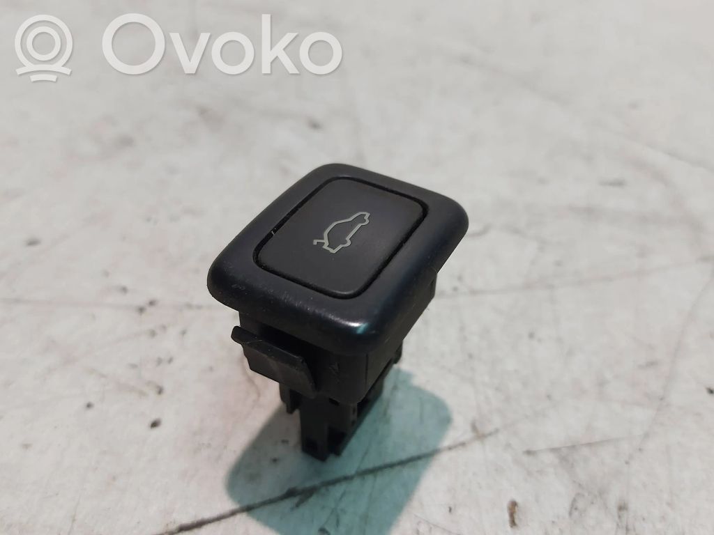 Saab 9-3 Ver2 Tailgate opening switch 