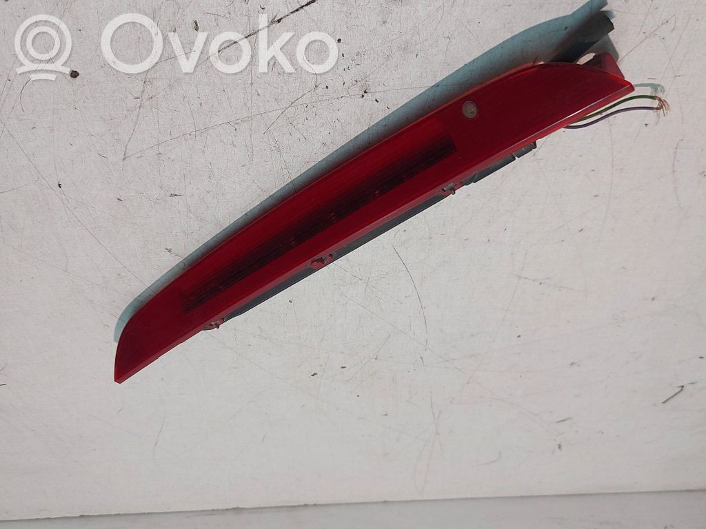 Peugeot 308 Third/center stoplight 