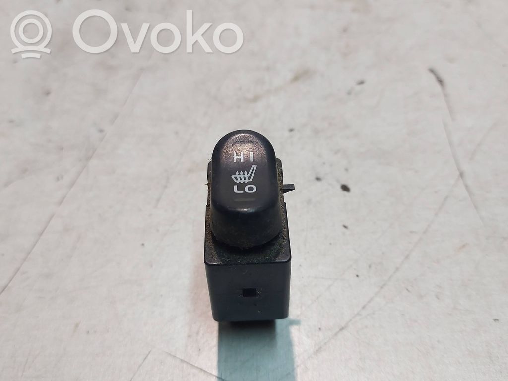 Mitsubishi Colt Seat heating switch 