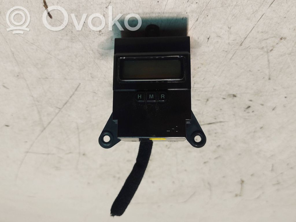 Clock   945103K000