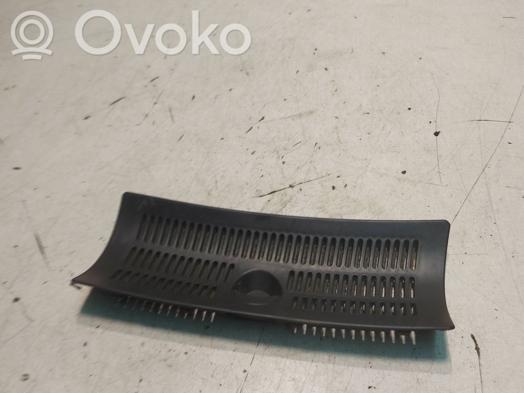 Audi A2 Altro elemento di rivestimento bagagliaio/baule 
