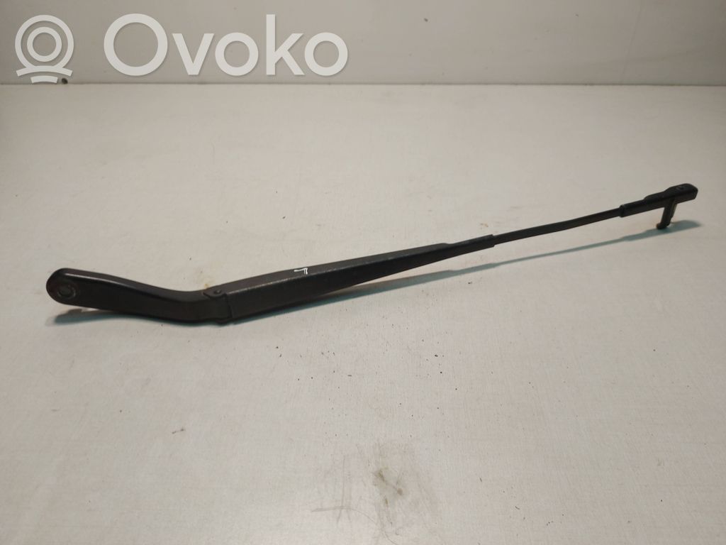 Mazda 3 I Brazo del limpiaparabrisas delantero 