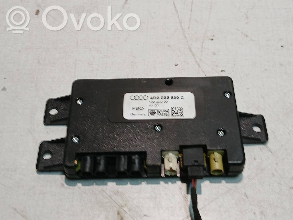 Audi A4 S4 B5 8D Amplificator antenă aeriană 