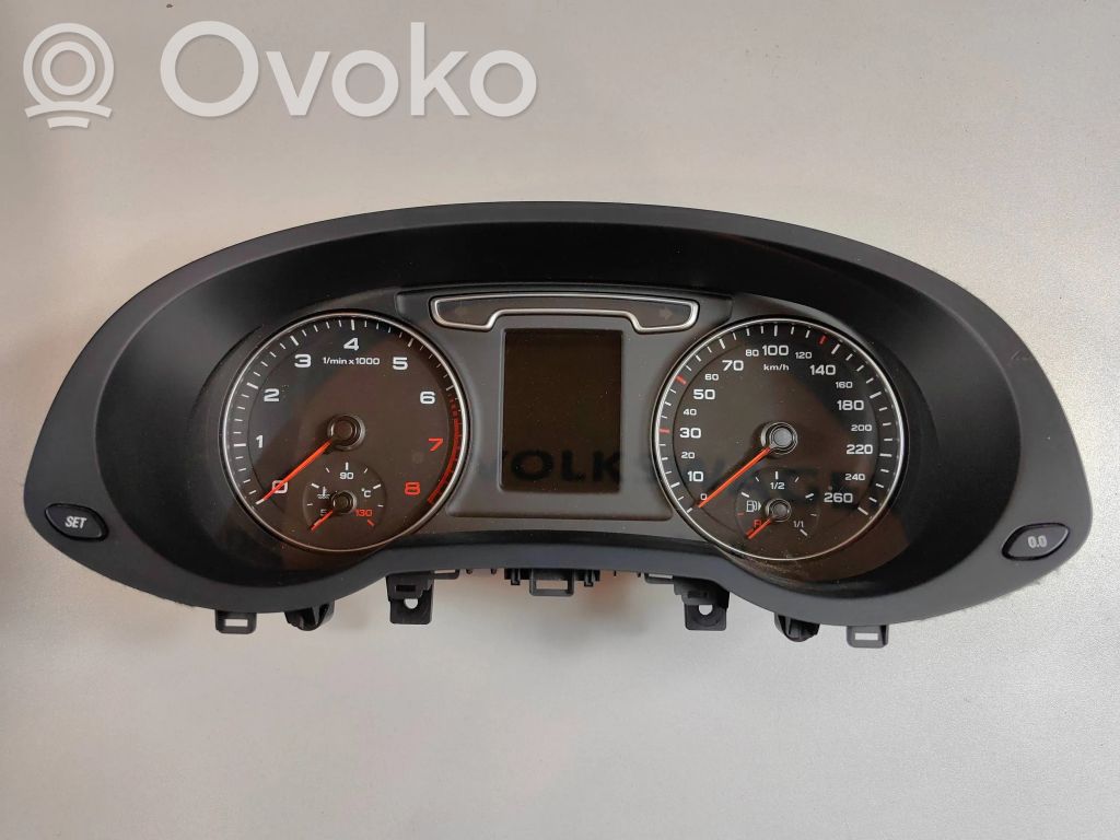 Audi Q3 8U Licznik / Prędkościomierz 