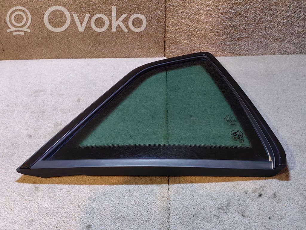 Cupra Ateca Rear side window 