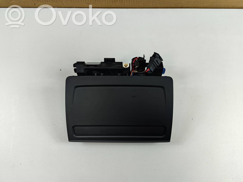 Audi A3 S3 8V Screen/display/small screen 